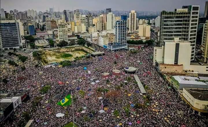 #EleNão: A manifestação histórica liderada por mulheres no Brasil Foto: Focus.jor