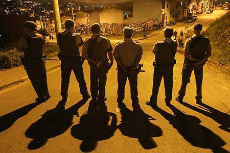 Pesquisador defende combate ao racismo institucional no sistema policial