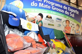 O município receberá kits de materiais esportivos que possibilitarão o desenvolvimento da prática desportiva em diversas modalidades