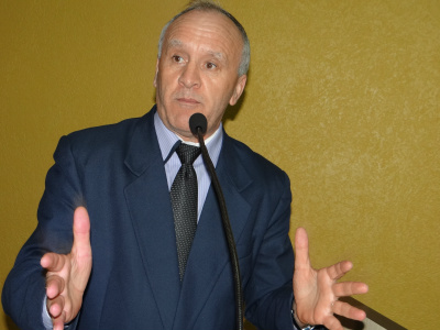 Roberto Dias requer pavimentação asfáltica para a cidade de Amambai Presidente do legislativo de Amambai, vereador Roberto Dias (PSDB) / Foto: Moreira Produções