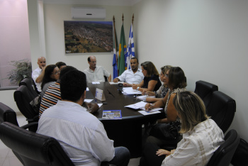 Reunião com o executivo municipal, ocorrida no dia 13 de fevereiro / Foto: Moreira Produções
