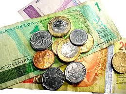 Centrais sindicais e governo não chegam a acordo sobre salário mínimo Centrais sindicais e governo não chegam a acordo sobre salário mínimo