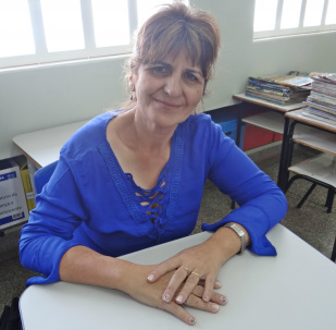 Dia Nacional do Surdo; em Amambai, intérpretes fazem a diferença Coordenadora do Núcleo de Educação Especial, Raquelç Cazari de Medeiros / Foto: Moreira Produções