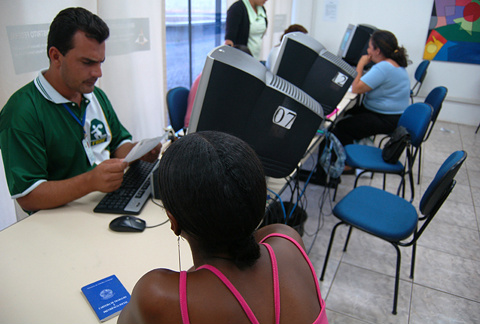 Um tema que suscitará debate no Senado este ano será a redução da jornada de trabalho