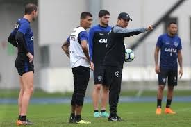 Botafogo tem desfalques contra o Ceará neste sábado
