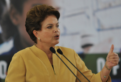 Dilma comenta sucesso do Sisu Dilma ressaltou que, no início do dia já haviam sido registrados mais de 1,4 milhão de inscritos