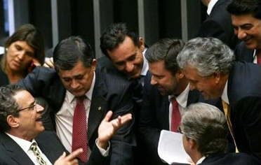 Alves e Renan revalorizam arte de fazer política