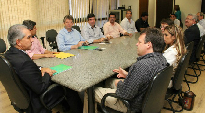 Governador discute desenvolvimento em conjunto da região de fronteira Governador discute desenvolvimento em conjunto da região de fronteira