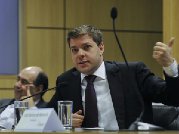 Telefônicas serão proibidas de cobrar duas ligações, caso a primeira caia