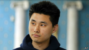 Daniel Chong tomou a própria urina para sobreviver em cela nos EUA