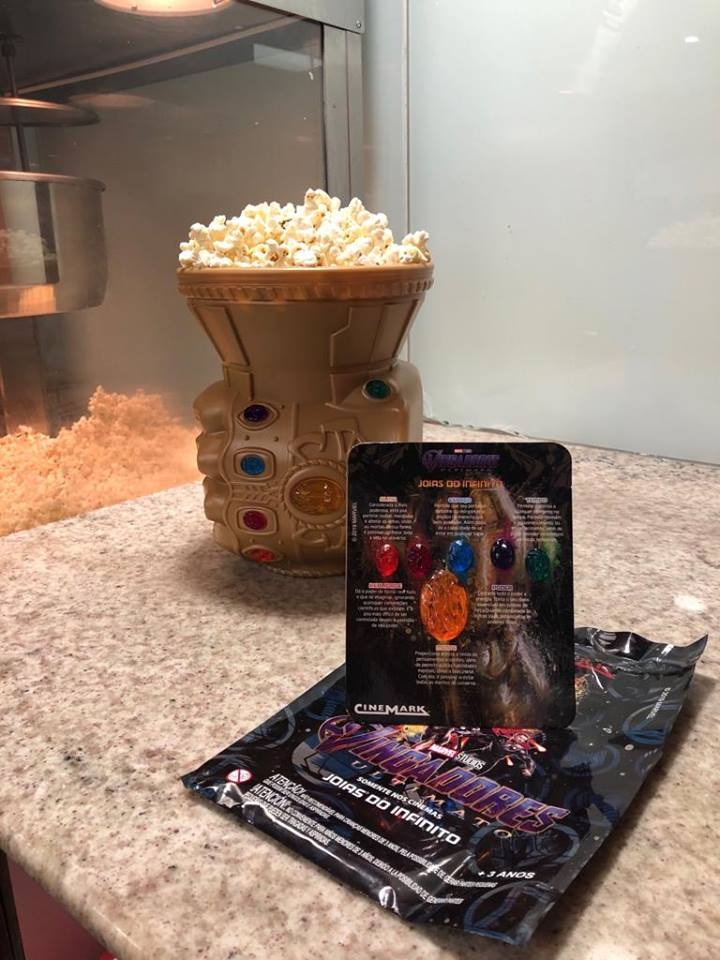 Rede de cinema inicia pré-venda de combo dos Vingadores e internet vai à loucura Rede de cinema inicia pré-venda de combo dos Vingadores e internet vai à loucura
