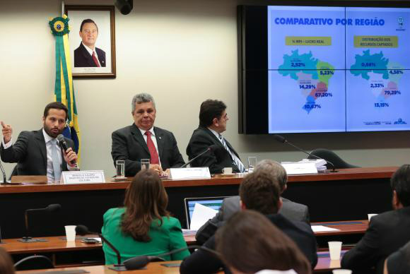 Ministério da Cultura planeja mudanças na Lei Rouanet O ministro da Cultura fala durante reunião na CPI da Câmara que apura irregularidades na concessão de benefícios e incentivos culturais previstos na Lei Rouanet José Cruz/Agência Brasil