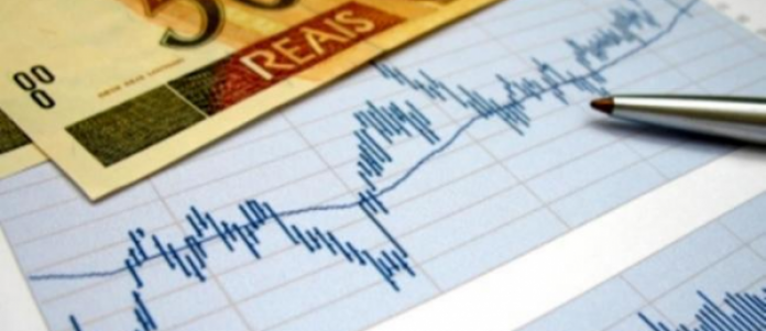 Prévia da inflação oficial acumula taxa de 9,57% em 12 meses Prévia da inflação oficial acumula taxa de 9,57% em 12 meses