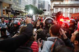 Manifestação no Rio já tem seis detidos pela PM
