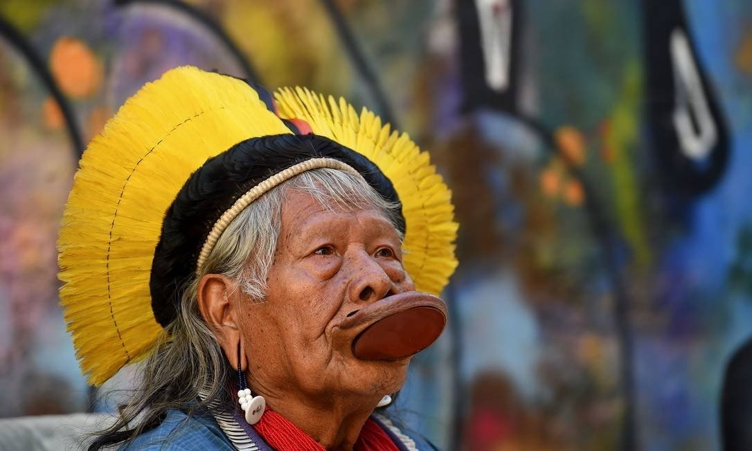 Raoni, ícone dos povos indígenas da Amazônia Foto: NICOLAS TUCAT / AFP