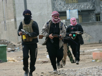 Falluja ficou sob o controle de grupo da Al-Qaeda, de orientação sunita