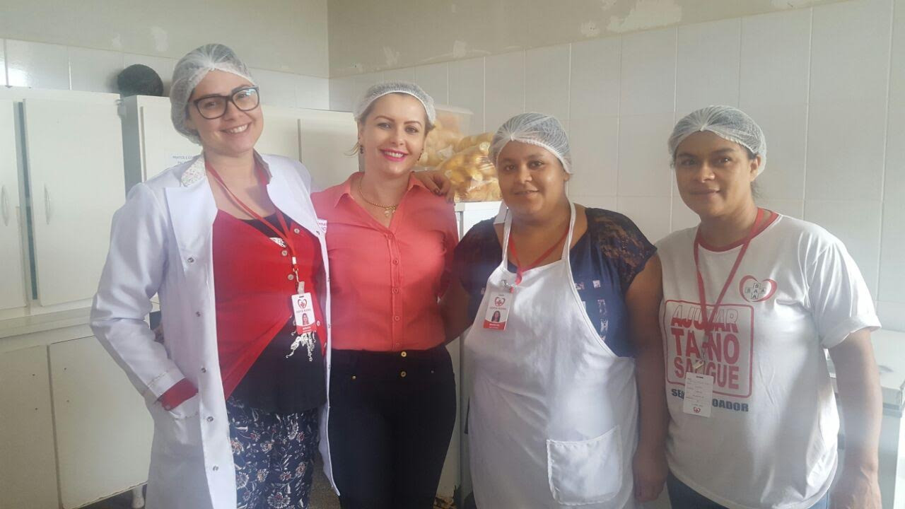 Vereadora Janete durante visita as instalações do Hospital Regional de Amambai / Foto: Assessoria