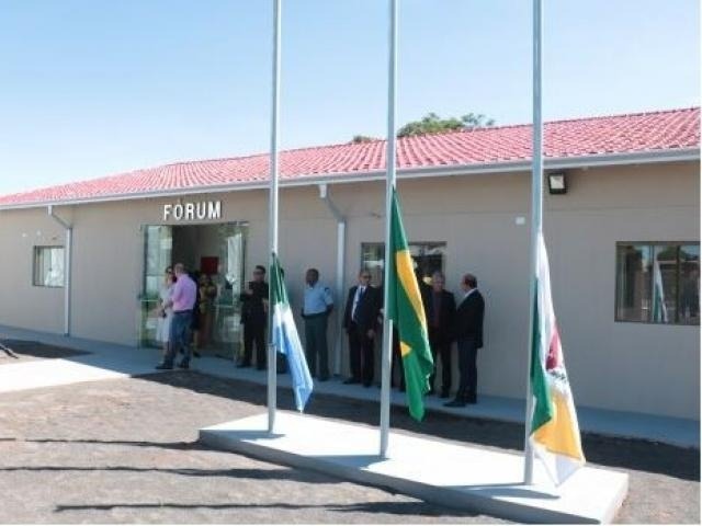 Fórum no interior abre processo seletivo para estagiários de Direito Fórum de Coronel Sapucaia, cidade a 400 quilômetros de Campo Grande. (Foto: TJMS)