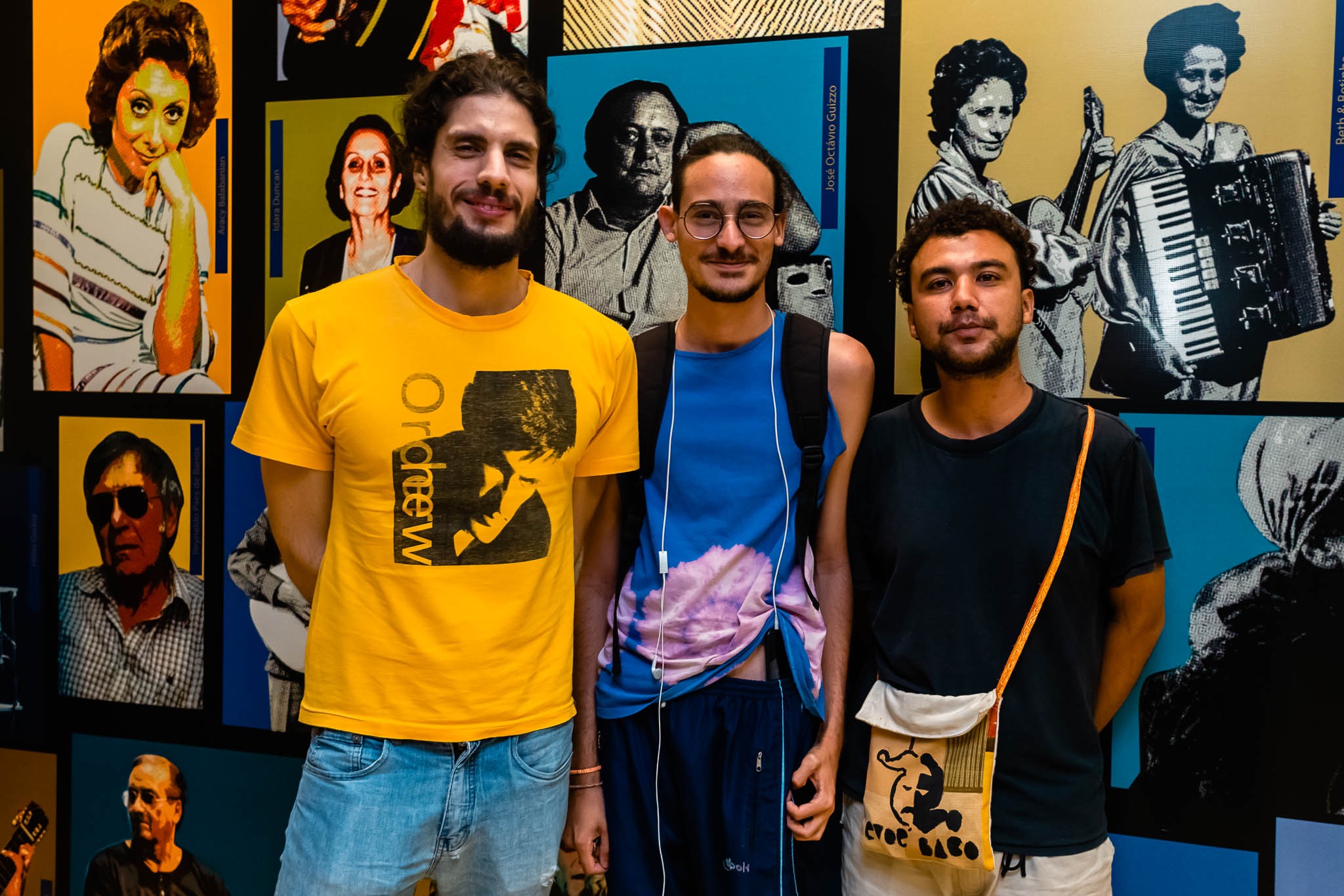 Filme no MIS provoca debate sobre desemprego na terceira idade Da esq. p/ dir.: Patrick Adam, Marcos Rony e Paulo Augusto, colaboradores do Cineclube Marginália