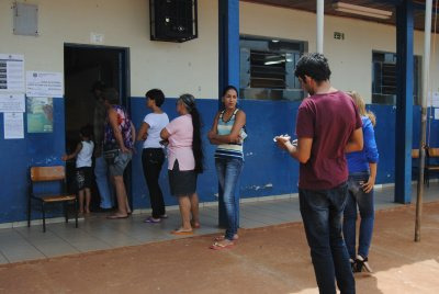 Seção eleitoral na escola municipal Julio ManvailerFoto: Moreira Produções
