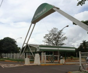 Agências do Detran-MS não terão atendimento no feriado de Tiradentes Agências do Detran-MS não terão atendimento no feriado de Tiradentes