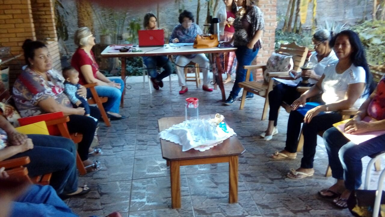 Coopervesty retoma atividades em Amambai A reativação da cooperativa foi marcada por muitas conversas / Foto: Divulgação