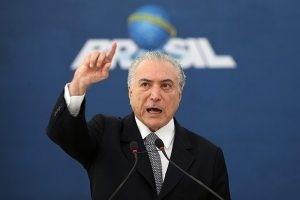Assinada MP que permite parcelamento da dívida dos municípios com o INSS Presidente Michel Temer