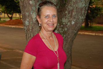 Semana da Mulher – Arlete Poll: “O estudo é a melhor forma de ser independente”. Semana da Mulher – Arlete Poll: “O estudo é a melhor forma de ser independente”.
