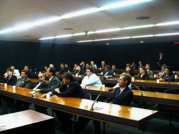 Bancada do MS assume compromisso com prefeitos Bancada do MS assume compromisso com prefeitos