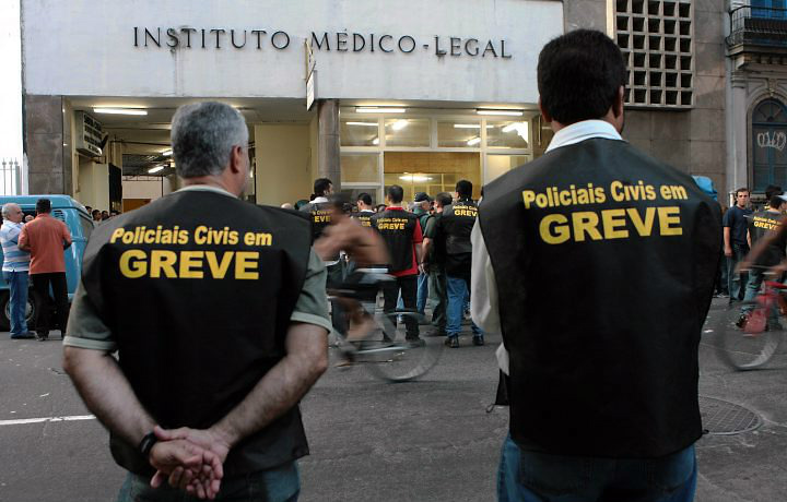 Greve da Polícia Civil é declarada ilegal pelo TJ e multa é de R$ 40 mil por dia