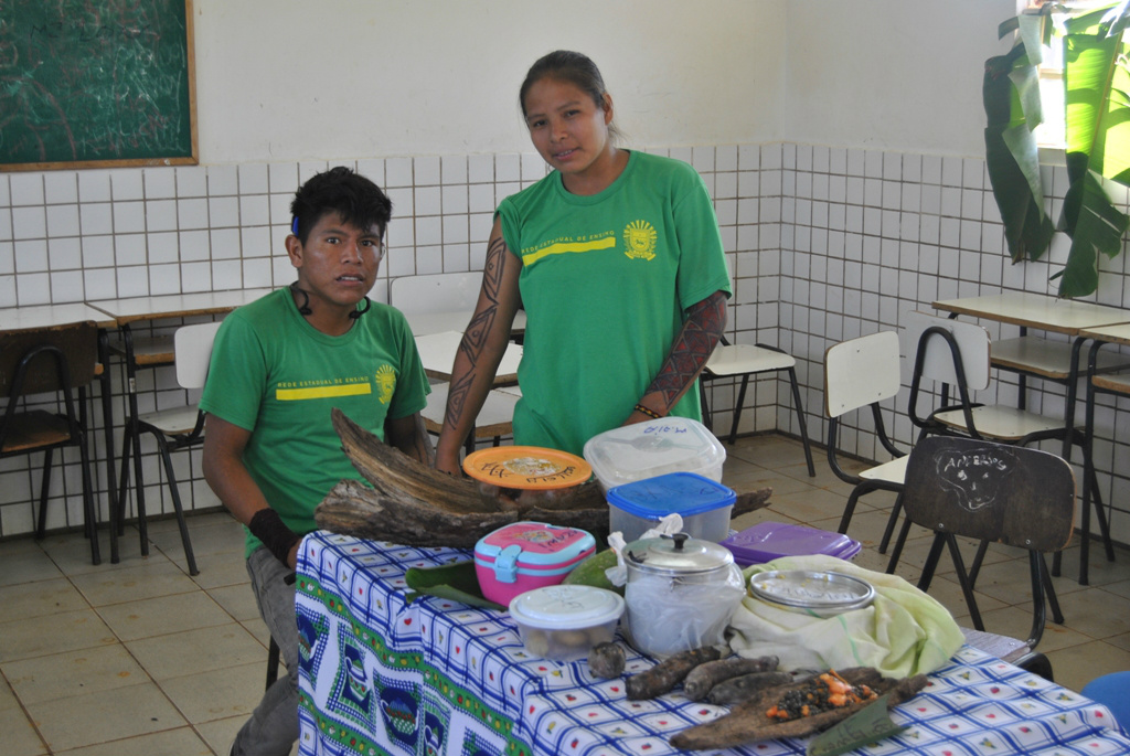 Sala temática apresentando pratos típicos da culinária indígena.  Foto: Moreira Produções