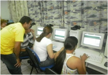 Escola Felipe de Brum recebe alunos de curso do Mec Escola Felipe de Brum recebe alunos de curso do Mec