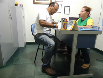 Vereador Professor Ailton faz doação ao Lar do Idoso de Amambai O recurso será doado a cada dois mês para o Lar e no mês intercalado à Apae.