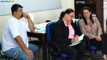 Semed de Amambai, escolas e exército organizam Semana da Pátria Miudinho, Zita e Cida.