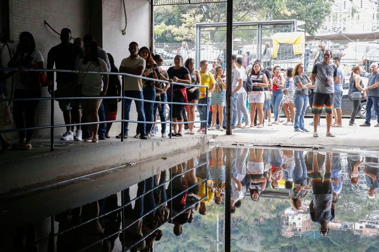 Segundo turno: eleitores de 13 estados e do Distrito Federal retornarão dia 28 aos postos de votação para escolher governadores.