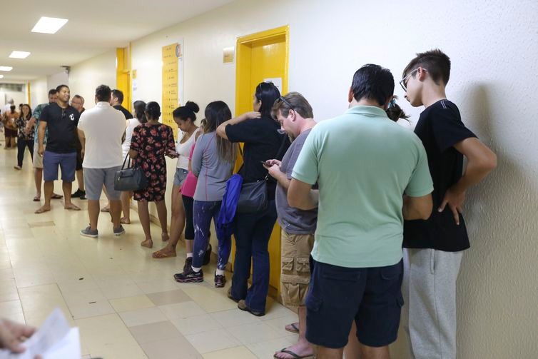 Candidatos têm 20 dias para campanha, de olho no segundo turno Divulgação.