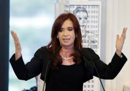 Cristina Kirchner recebe alta, mas terá que cancelar viagem à cúpula do G20