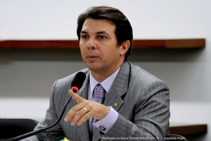 Governo não consegue acordo sobre contribuição previdenciária de terceirizadas O deputado Arthur Maia, relator do PL 4330/04, diz que alguns pontos de acordo pretendido pelo governo serão difíceis de aceitar / Marcelo Camargo/Agência Brasil