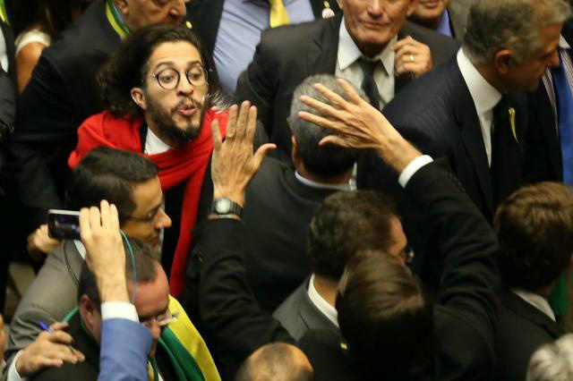 PSC prepara representação contra Jean Wyllys em nome de Bolsonaro PSC prepara representação contra Jean Wyllys em nome de Bolsonaro