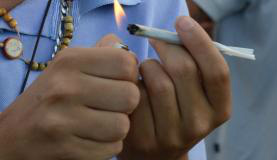 Ativistas fazem ato público na Esplanada dos Ministérios em defesa da regulamentação do uso da maconha no Brasil Valter Campanato/Agência Brasil