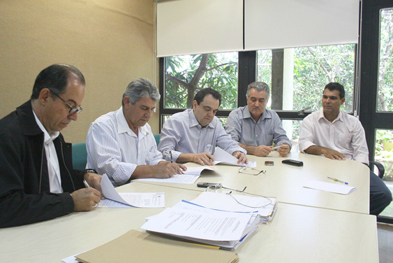 Governo assina termos de cooperação para municipalização da gestão ambiental