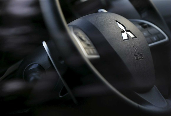Mitsubishi admite manipulação de testes de emissões poluentes Mitsubishi admite manipulação de testes de emissões poluentes