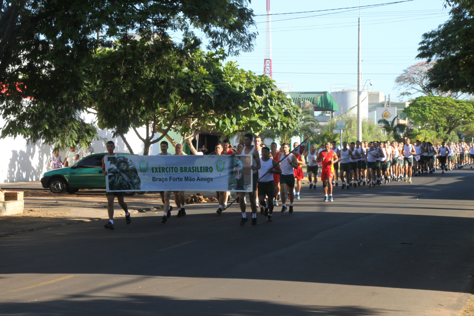 O percurso foi de cerca de 4,5 Km, partindo da Praça central da cidade de Amambai até o 17º R C Mec / Foto: Assessoria