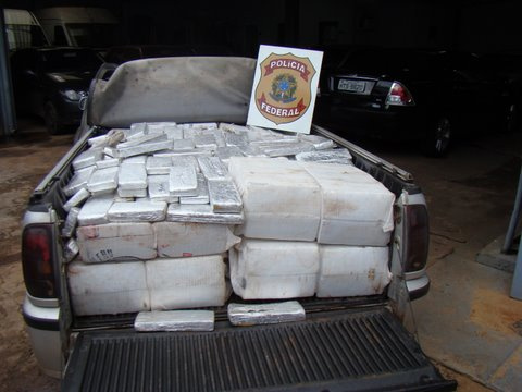 Polícia Federal apreende uma tonelada de maconha em rodovias do estado