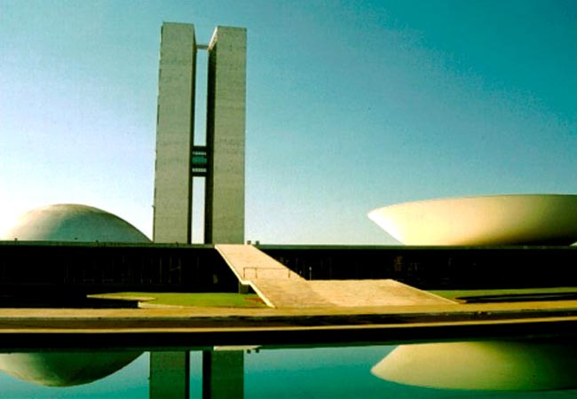Governo publica Lei Orçamentária de 2011 no Diário Oficial