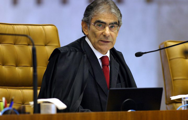 Votação do mensalão deve começar na segunda (20) Votação do mensalão deve começar na segunda (20)
