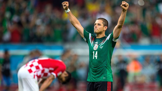 Um ano, um dia e um gol para Chicharito Um ano, um dia e um gol para Chicharito