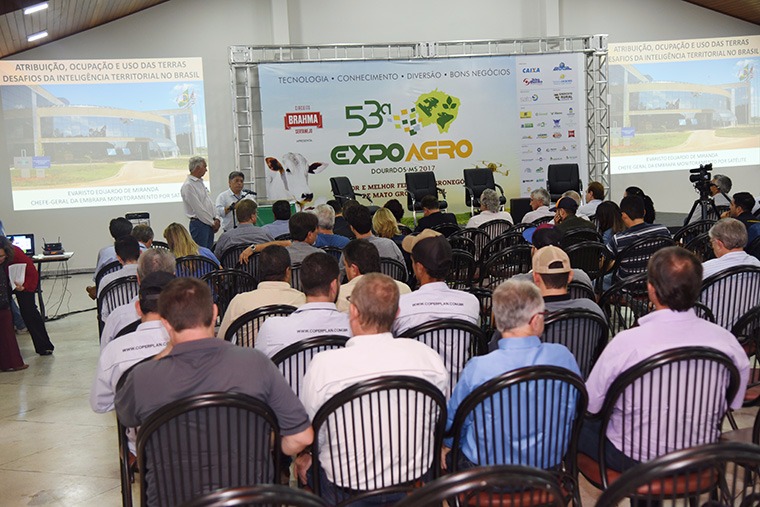 Em painel sobre uso territorial, Mauricio Saito fala sobre realidade de MS Foto: Divulgação