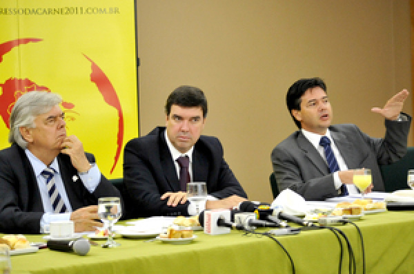 Ano deve ser bom para setor de carne bovina, avalia CNA Ano deve ser bom para setor de carne bovina, avalia CNA