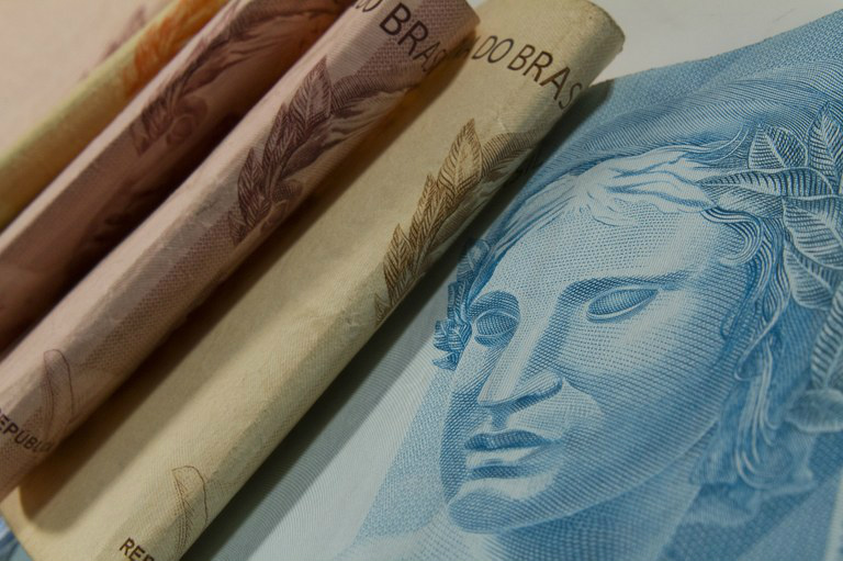 Crescimento econômico trará a retomada do emprego Segundo ministro, com a aprovação da PEC, não será preciso aumentar impostosDivulgação/Agência Brasil